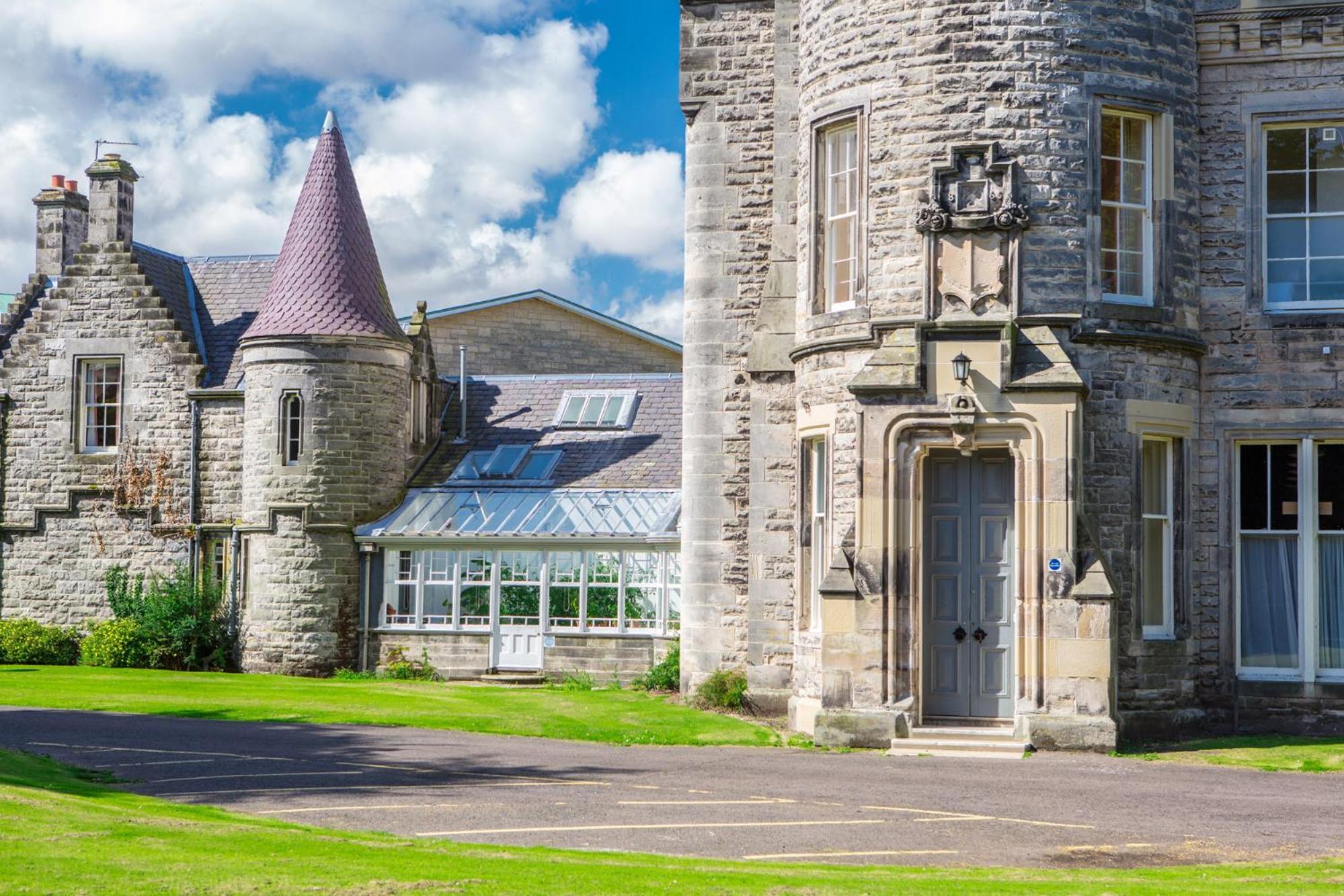 University Hall - Campus Accommodation St. Andrews Exterior photo